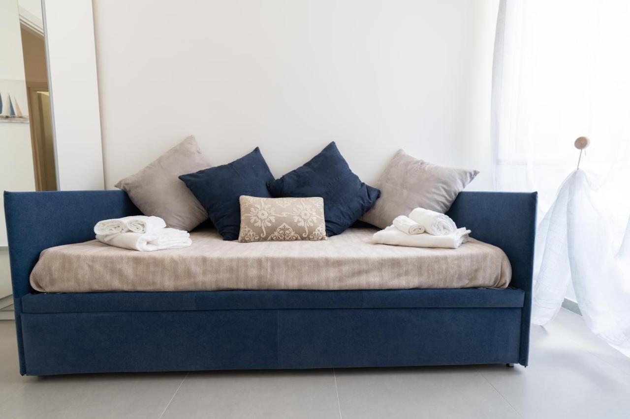 Lighthouse Apartment Taormina Bagian luar foto