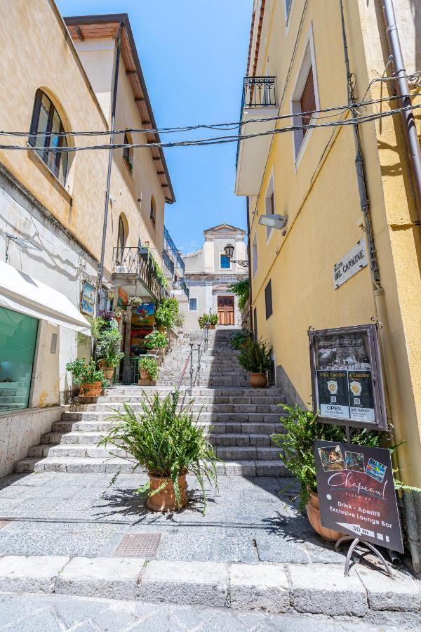 Lighthouse Apartment Taormina Bagian luar foto